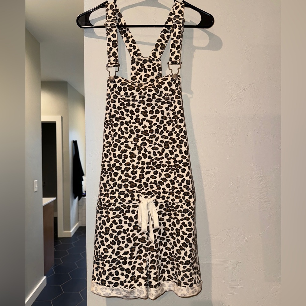 Leopard Print Women's Short Overalls - Cream & Black